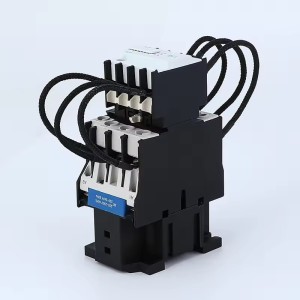 Contactor Schneider Lc1d18m7 220v 18A 7,5kw Tesys (Condensador)