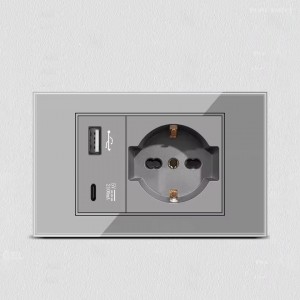 Enchufe Schuko+USB +TIPO-C